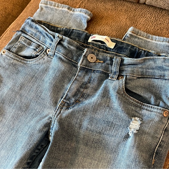 Levi’s 711 Skinny Jeans - Picture 7 of 7